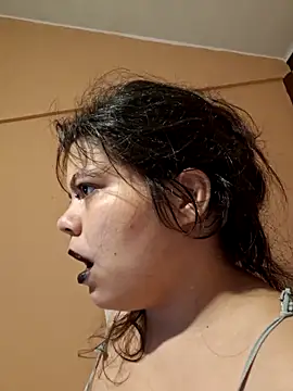 niCuNin online show from 11-24-25, 08:42