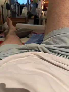 Snapshot of simoninside25 chatting on 09-21-25, 06:46 simoninside25 online show from 09-21-25, 06:46