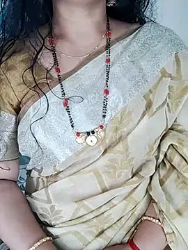 Snapshot of Indian_desi_wife chatting on 10-04-25, 02:02 Indian desi wife online show from 10-04-25, 02:02