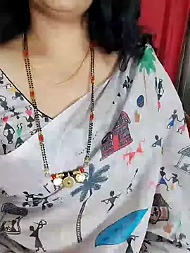 Snapshot of Indian_desi_wife chatting on 01-13-25, 03:34 Indian desi wife online show from 01-13-25, 03:34