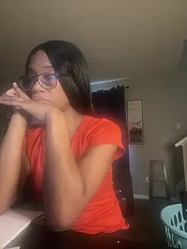 sweetsexiecool7 online show from 06-26-26, 08:25