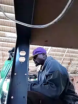 Daddy hook online show from 12-18-24, 06:14