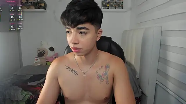 santy7v7 online show from 02-28-26, 01:55