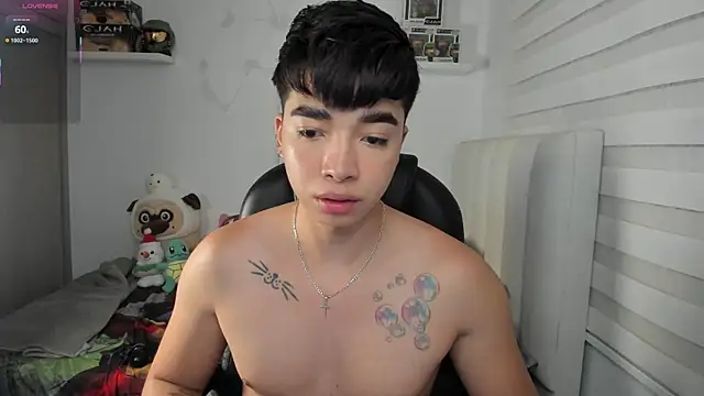 santy7v7 online show from 03-28-26, 12:17