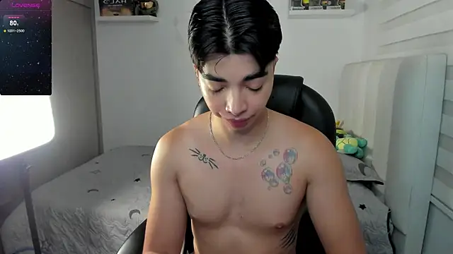 santy7v7 online show from 11-15-25, 01:26