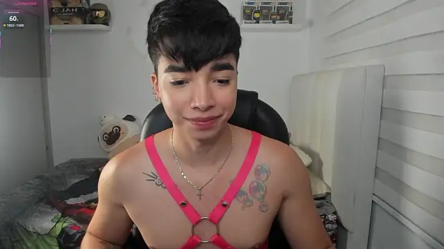 santy7v7 online show from 02-21-26, 01:35