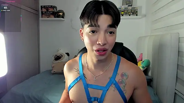 santy7v7 online show from 01-18-26, 01:47