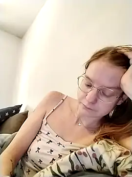 Snapshot of jannis1992 chatting on 02-08-26, 10:35 jannis1992 online show from 02-08-26, 10:35