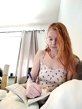 Snapshot of jannis1992 chatting on 02-04-26, 11:16 jannis1992 online show from 02-04-26, 11:16