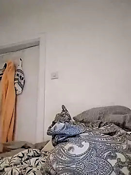 jannis1992 online show from 10-22-25, 04:12