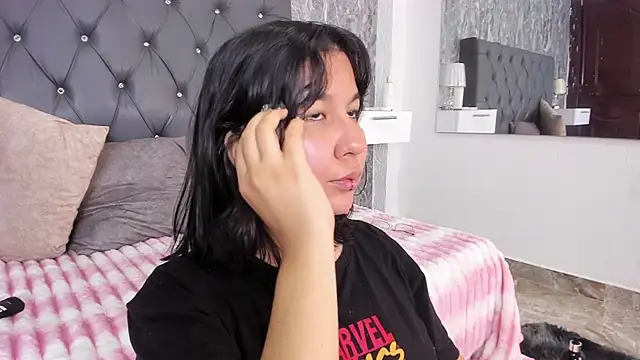 Lia sarahi online show from 02-22-26, 12:29