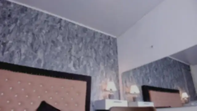 Lia sarahi online show from 11-10-25, 11:37