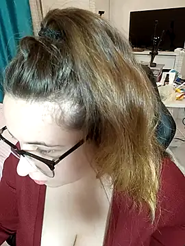 DienkaGreen online show from 11-06-25, 05:11