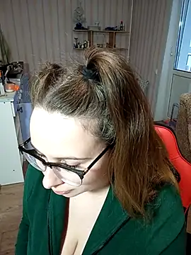 DienkaGreen online show from 02-27-25, 11:17