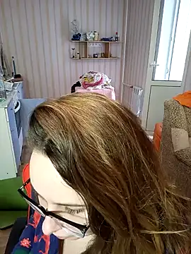 DienkaGreen online show from 01-12-25, 08:04