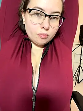 DienkaGreen online show from 11-21-25, 06:45