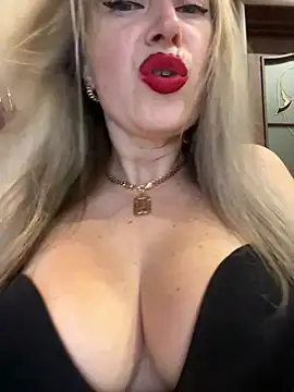 Kittenforyou online show from 01-10-26, 01:28