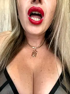 Kittenforyou online show from 10-08-25, 11:34