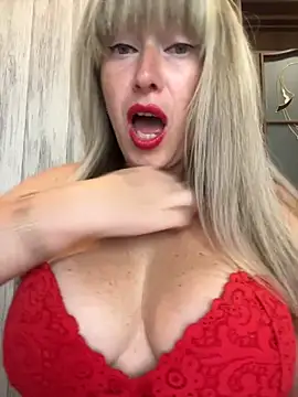 Kittenforyou online show from 09-29-25, 08:43