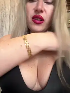 Kittenforyou online show from 03-16-26, 01:04