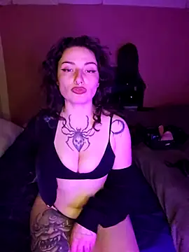 Moxxxie online show from 05-07-26, 03:15