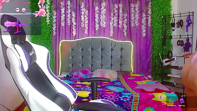 ariana-lopez online show from 04-20-26, 06:09