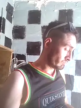 Wero4200 online show from 04-14-26, 09:53