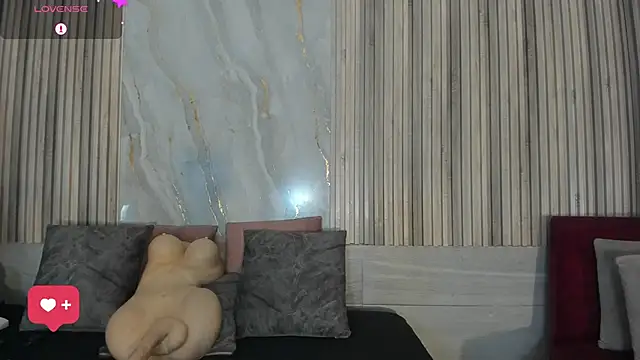 Snapshot of BriannaChelsea chatting on 04-20-26, 12:08 BriannaChelsea online show from 04-20-26, 12:08
