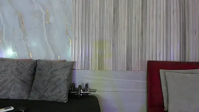 Snapshot of BriannaChelsea chatting on 05-28-26, 11:27 BriannaChelsea online show from 05-28-26, 11:27
