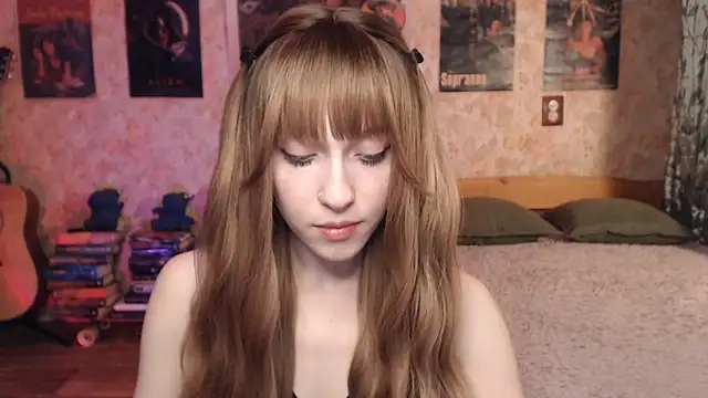 Friendly Ellie online show from 02-07-26, 01:19