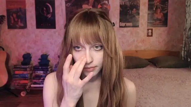 Friendly Ellie online show from 04-10-26, 02:13