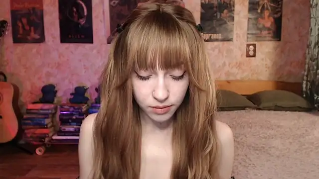 Friendly Ellie online show from 02-11-26, 11:15