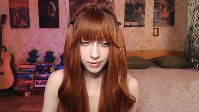 Snapshot of Friendly_Ellie chatting on 09-23-25, 11:23 Friendly Ellie online show from 09-23-25, 11:23