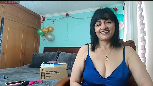 Snapshot of ISABEEL_SOFIA01 chatting on 06-10-26, 04:41 ISABEEL SOFIA01 online show from 06-10-26, 04:41