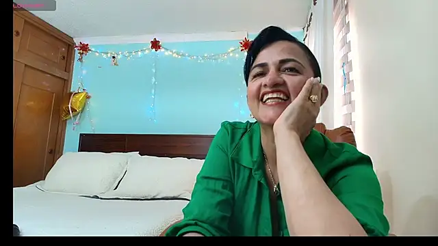 Snapshot of ISABEEL_SOFIA01 chatting on 07-18-26, 07:33 ISABEEL SOFIA01 online show from 07-18-26, 07:33