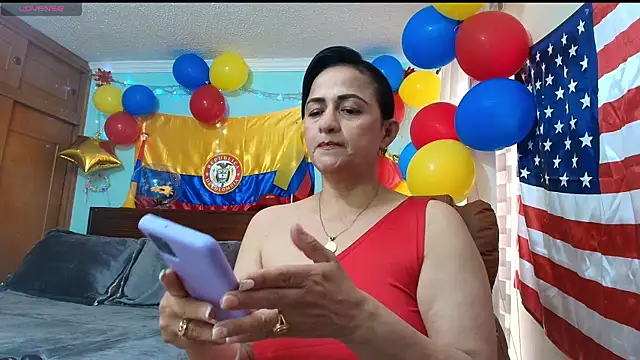 Snapshot of ISABEEL_SOFIA01 chatting on 07-04-26, 07:18 ISABEEL SOFIA01 online show from 07-04-26, 07:18