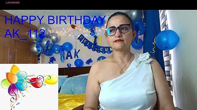 ISABEEL SOFIA01 online show from 05-23-26, 07:24