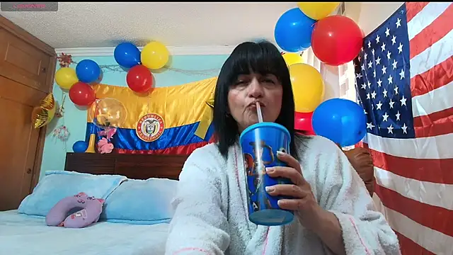 Snapshot of ISABEEL_SOFIA01 chatting on 06-27-26, 04:24 ISABEEL SOFIA01 online show from 06-27-26, 04:24