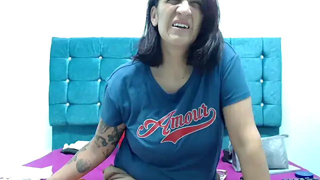 valentinaricothx online show from 10-04-25, 07:26