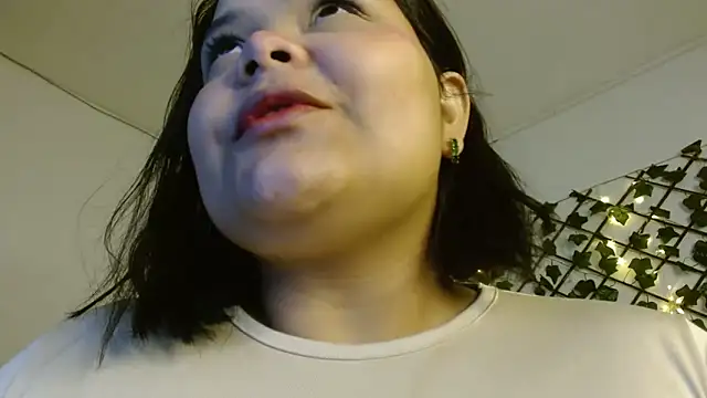 Snapshot of sexychubby___ chatting on 03-11-25, 05:46 sexychubby    online show from 03-11-25, 05:46