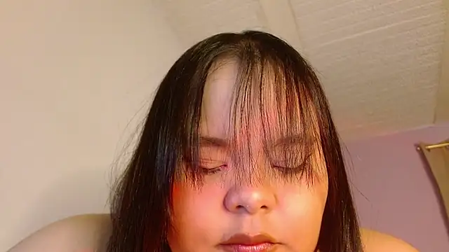 sexychubby    online show from 05-08-26, 09:07