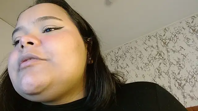 sexychubby    online show from 11-30-25, 03:07