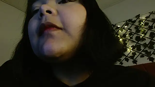 Snapshot of sexychubby___ chatting on 03-21-25, 05:43 sexychubby    online show from 03-21-25, 05:43