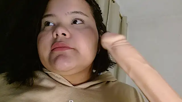 Snapshot of sexychubby___ chatting on 02-09-25, 09:49 sexychubby    online show from 02-09-25, 09:49