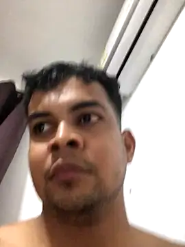 Snapshot of ElsecretodeBruno chatting on 10-22-25, 09:46 ElsecretodeBruno online show from 10-22-25, 09:46