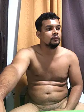 Snapshot of ElsecretodeBruno chatting on 11-30-25, 06:03 ElsecretodeBruno online show from 11-30-25, 06:03