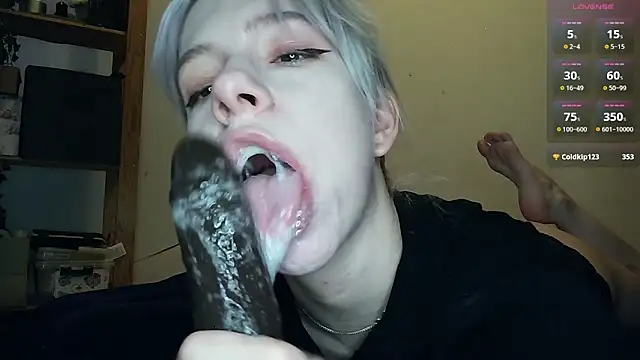 Snapshot of cruellagoth666 chatting on 05-01-26, 03:50 cruellagoth666 online show from 05-01-26, 03:50