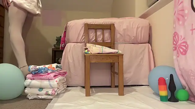 SindySissyShow online show from 04-17-26, 03:53