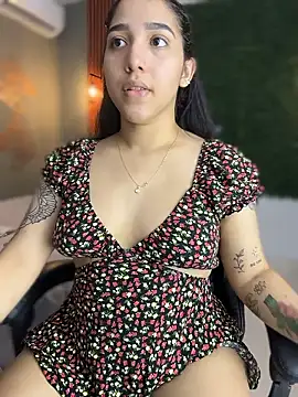 Amandanauty online show from 01-16-26, 07:23