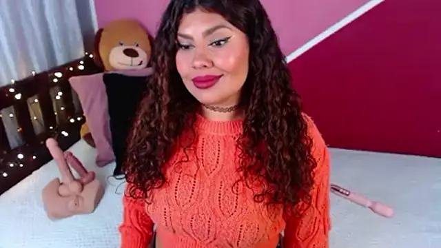 Queenamazon1 online show from 03-26-26, 04:22